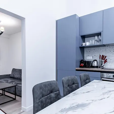 Modern Courtyard House 6mn From Gare Montparnasse Appartamento *
